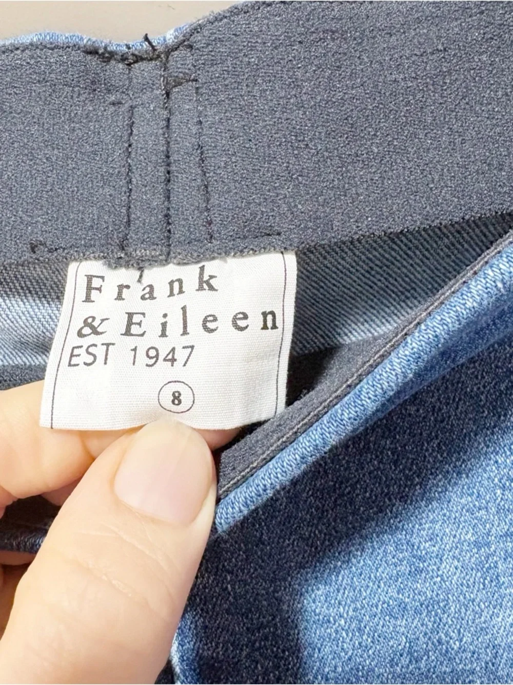 Frank and Eileen Westport Illusion Wide-Leg Pull-On Jean Size 8 Soft Denim - Picture 8 of 16